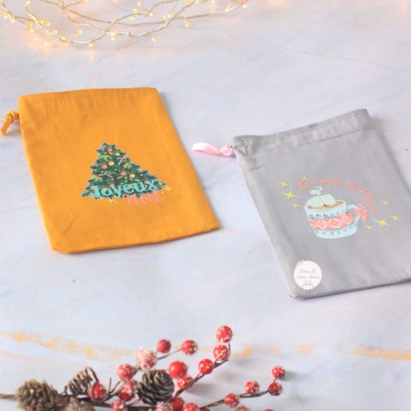 pochon de Noël pour emballer vos cadeaux, faire des pochettes surprises ou ranger vos petites affaires, fabriqués à Paris par Rose et rêves dorés artisan